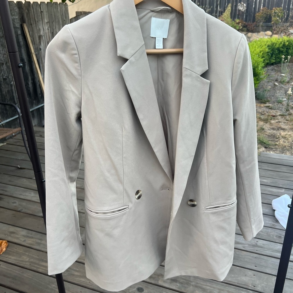 H&M Cream Blazer Contemporary Suit Jacket